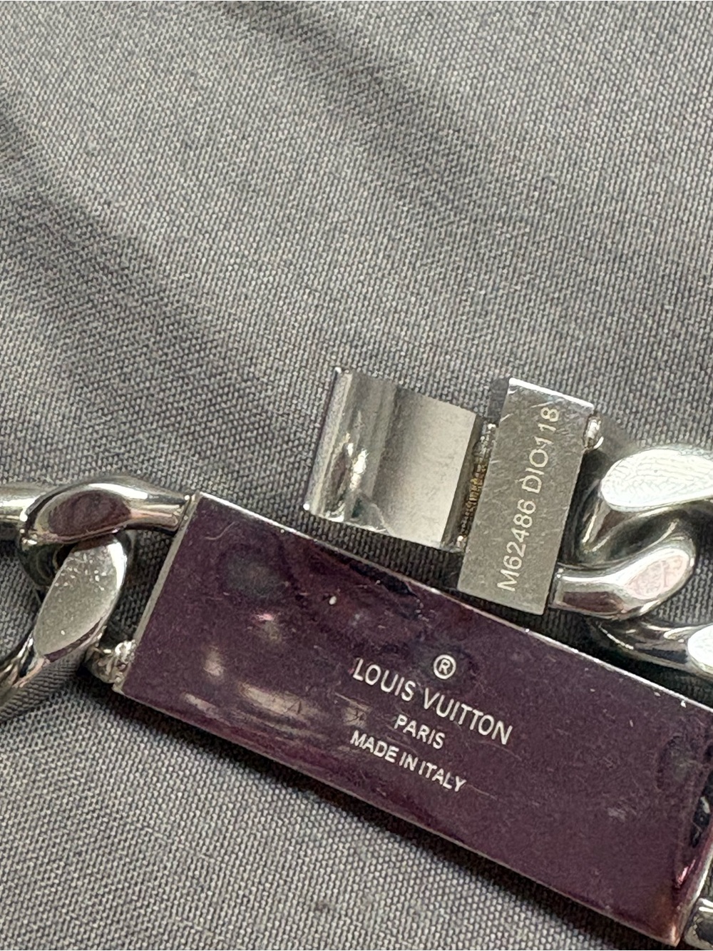 Louis Vuitton Monogram Silver Chain bracelet - Picture 4 of 8